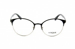 VOGUE