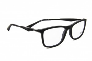Ray-Ban