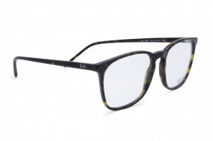 Ray-Ban