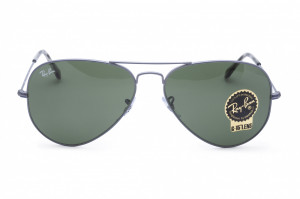 Ray-Ban