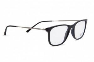 Ray-Ban